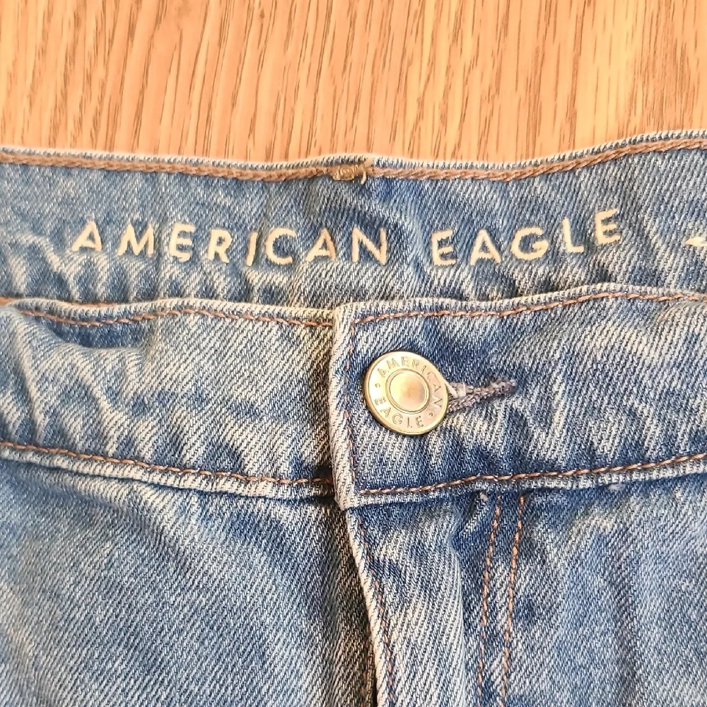 American Eagle Outfitters Light Blue Jean Shorts - Picture 2 of 7